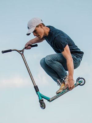 Scooter at der-rollenshop.live