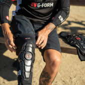 G-Form Pro-X3 Knee Guard Black